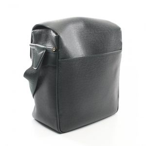 Louis Vuitton Yaranga Taiga Epicea Shoulder Bag Leather Dark Green